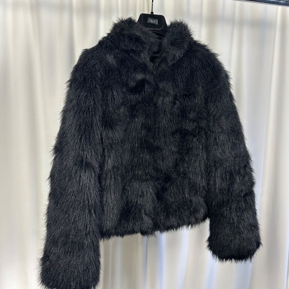 Vintage 90's 'Le Chateau' Faux Fur Teddy Coat in Black • Winter • Cropped • S/M - Picture 3 of 11